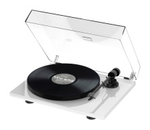 Pro-Ject E1 + OM5e - Barva: Černá