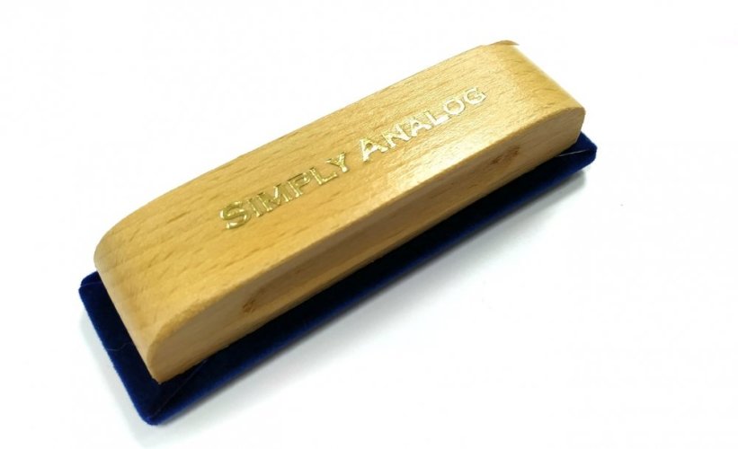 Simply Analog - Oak Wooden Velvet Brush