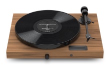 Pro-Ject JukeBox E1 + OM5e - Gramofon s vestavěným zesilovačem a přijímačem Bluetooth - Barva: Bílá