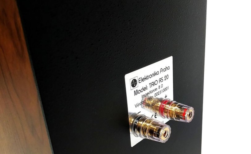 ELEKTRONIKA PRAHA - TRIO RS 20 Wallnut
