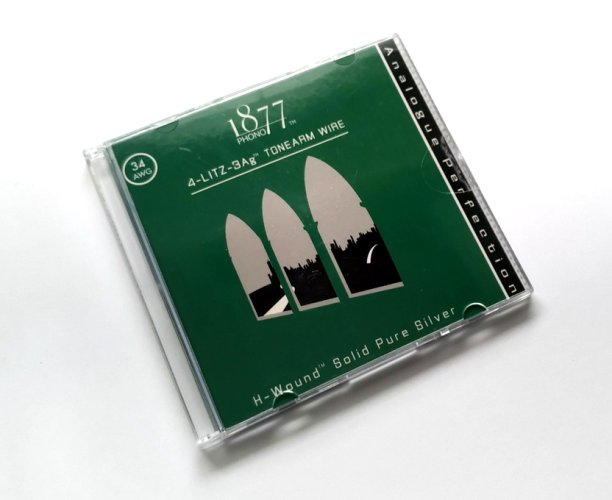 1877PHONO Zavfino - SILVER LITZ Yarns