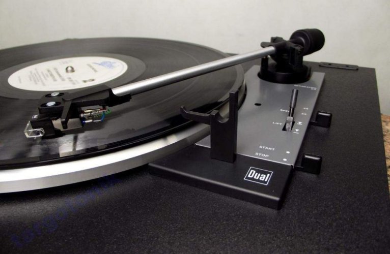 DUAL CS 415