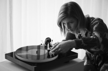 Pro-Ject X1 B + Pick It S2 MM - Barva: Černá