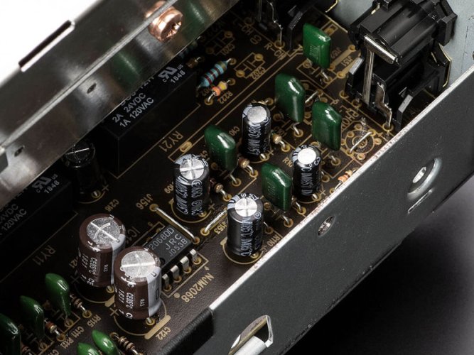 Denon PMA-600NE
