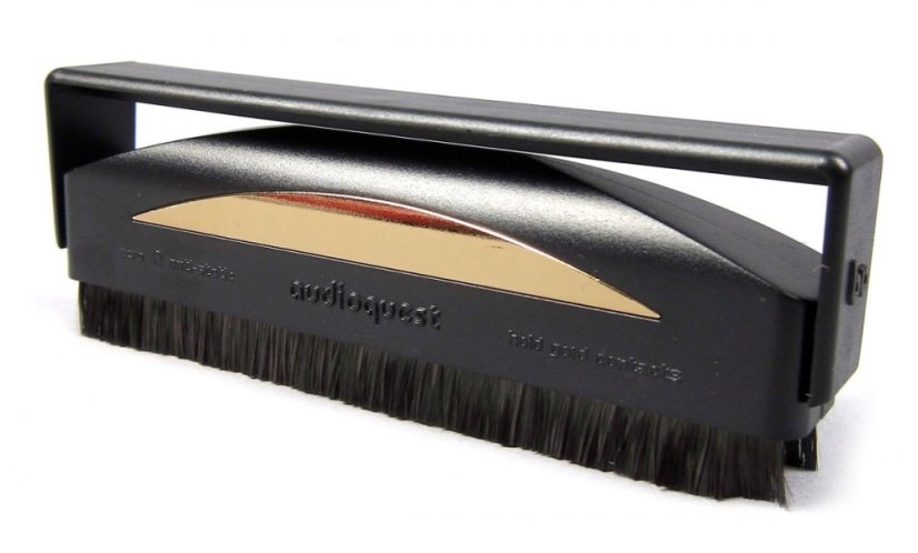 Audioquest Anti Static Record Brush - antistatický karbonový kartáček na čištění LP
