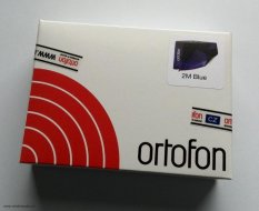 Ortofon 2M BLUE + Ortofon Carbon Stylus brush