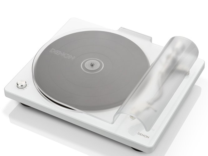 Denon DP-400 - Barva: Černá
