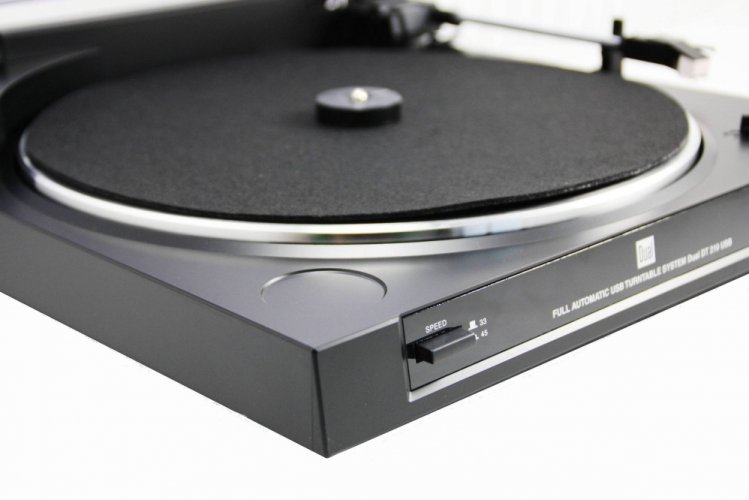 DUAL DT 210-1 Černý - plný automat s USB + dárek